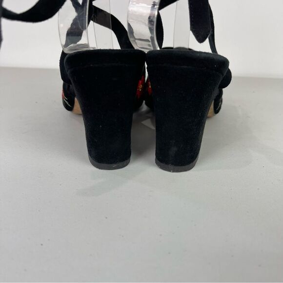 RAYE Black Suede Red Floral Embroidered Wrap Around Heeled Sandals Size 8.5 - Picture 7 of 11